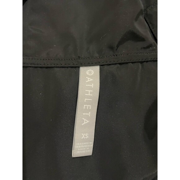 Women’s Athleta Black solar wind & rain anorak  Hooded jacket XS Xsmall zip  EUC - Picture 9 of 10